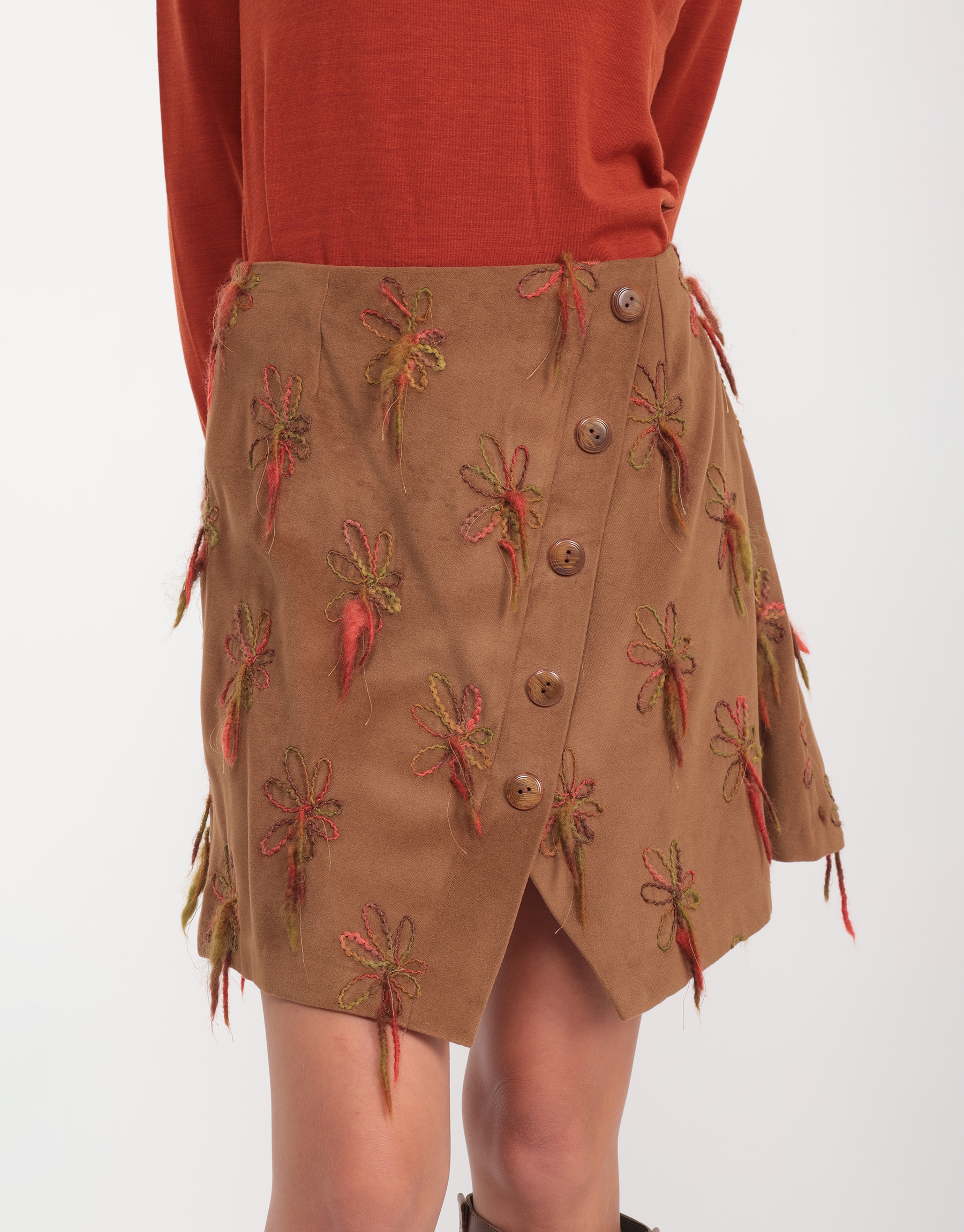 Asymmetrical short skirt portfolio effect in eco-suede camel