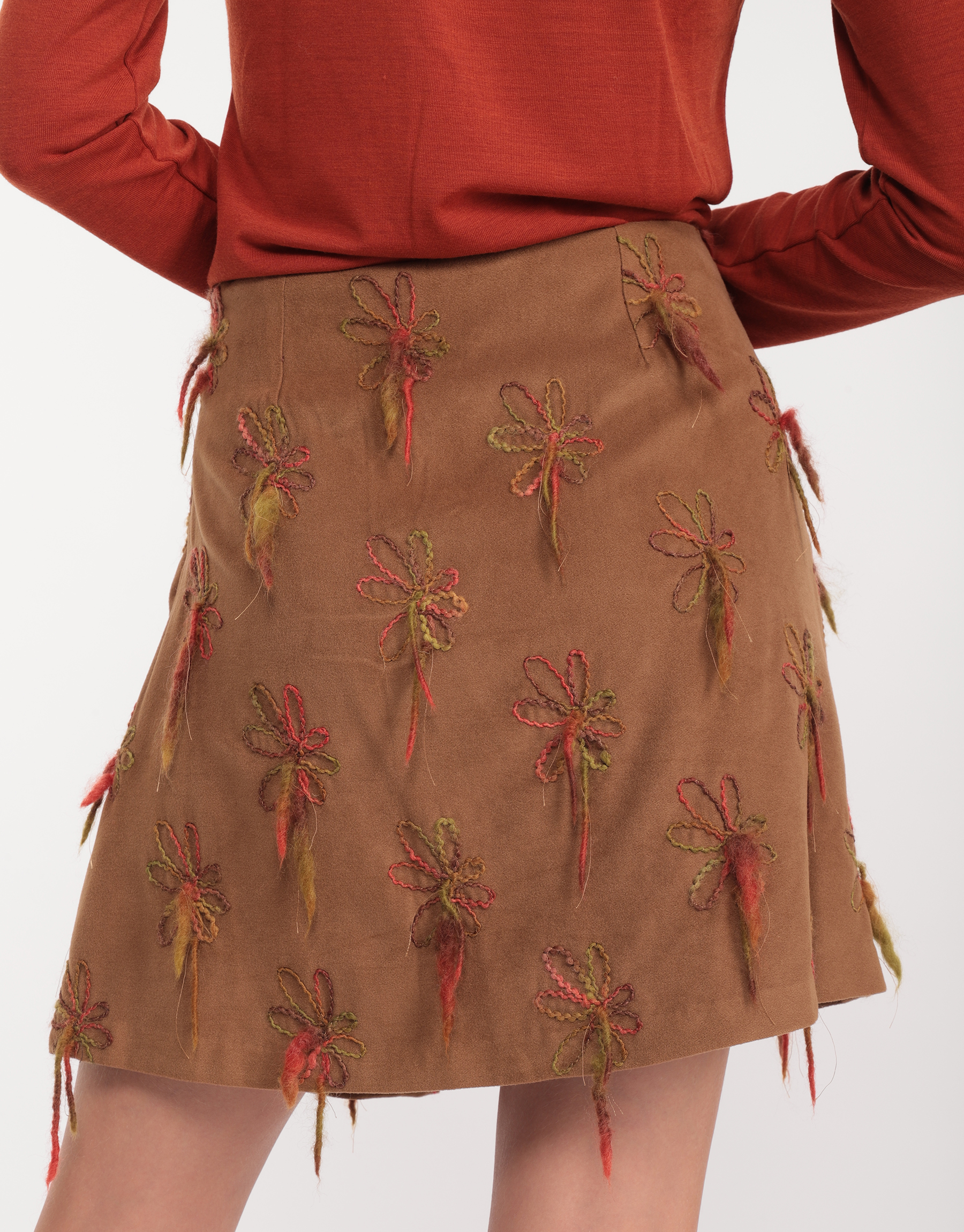 Asymmetrical short skirt portfolio effect in eco-suede camel